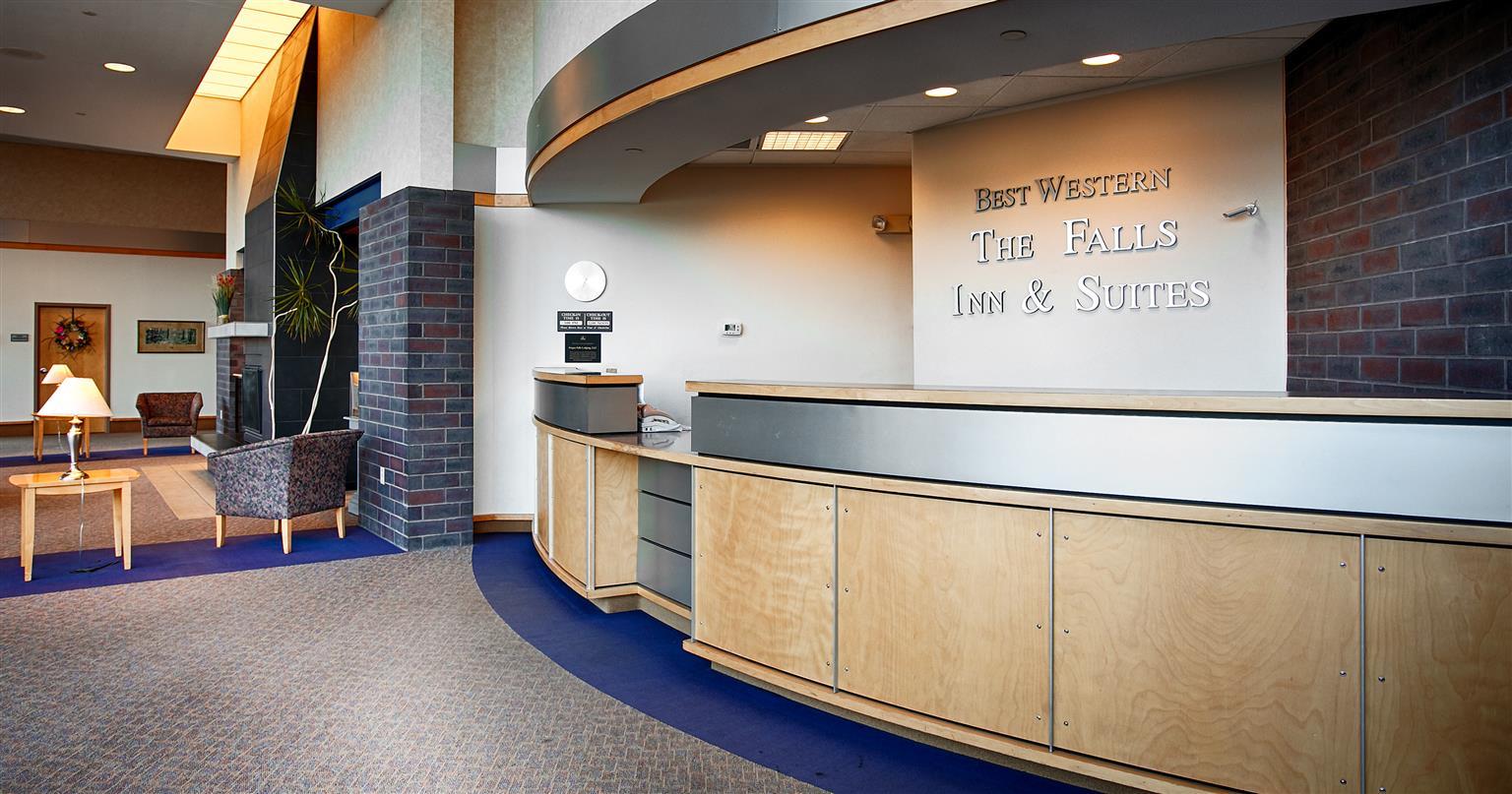 Country Inn & Suites By Radisson, Fergus Falls, Mn Bagian luar foto
