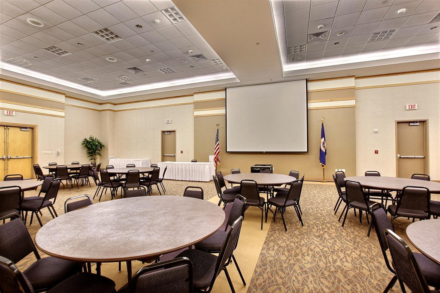 Country Inn & Suites By Radisson, Fergus Falls, Mn Fasilitas foto